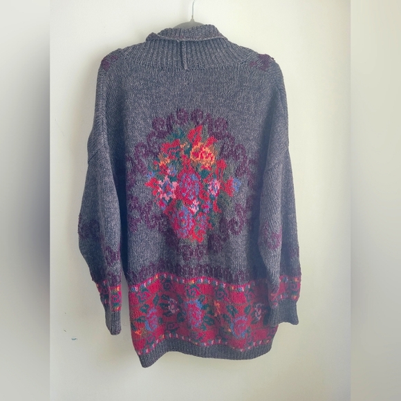 Vintage Express Internationale cardigan knit sweater - Picture 3 of 4